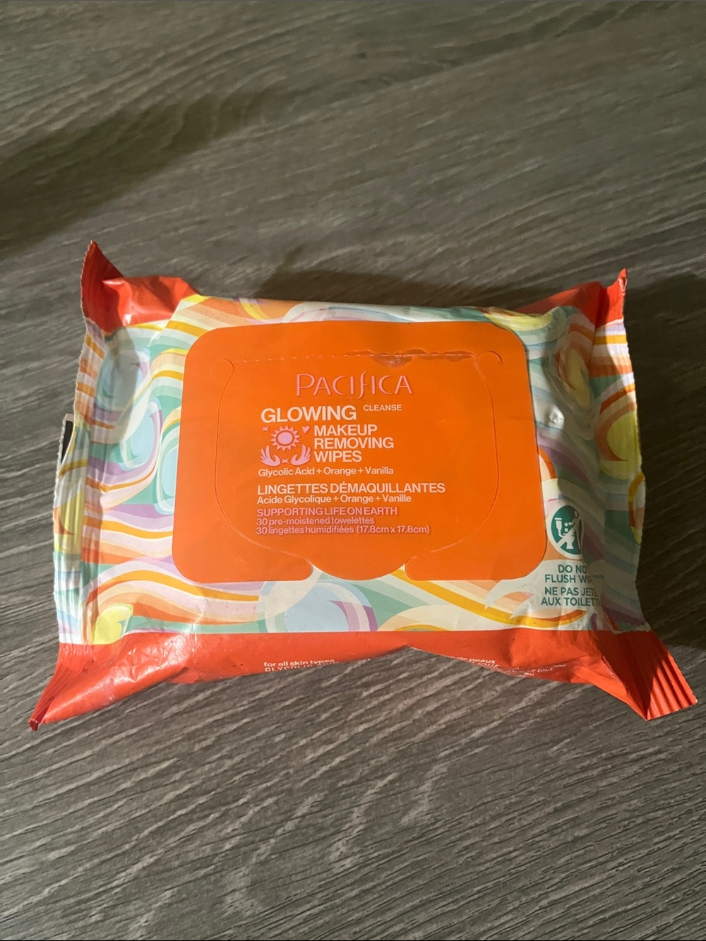 Pacifica 💜  Glowing Makeup Removing Wipes